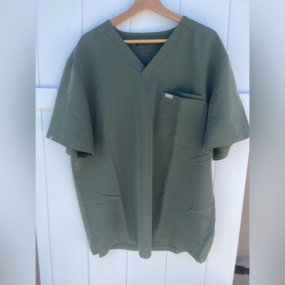 Figs Green Short Sleeve Tee Comfortable Fit